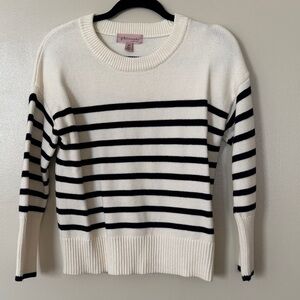 Philosophy Women's Cream and Black Striped Sweater
